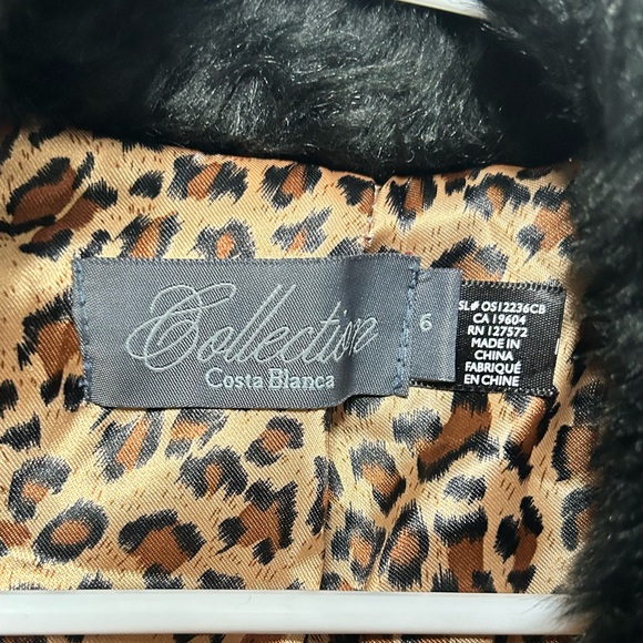 Fabulous FAUX FUR Jacket with Optional Ribbon Belt - Picture 2 of 3